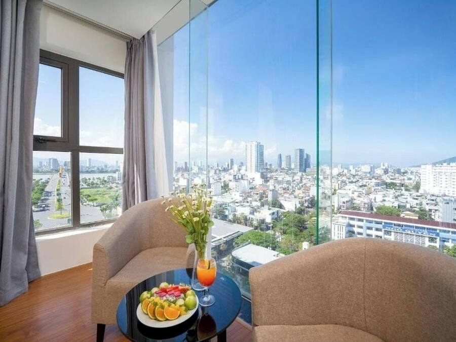 Deluxe Double Room, City View | Minibar, in-room safe, desk, laptop workspace