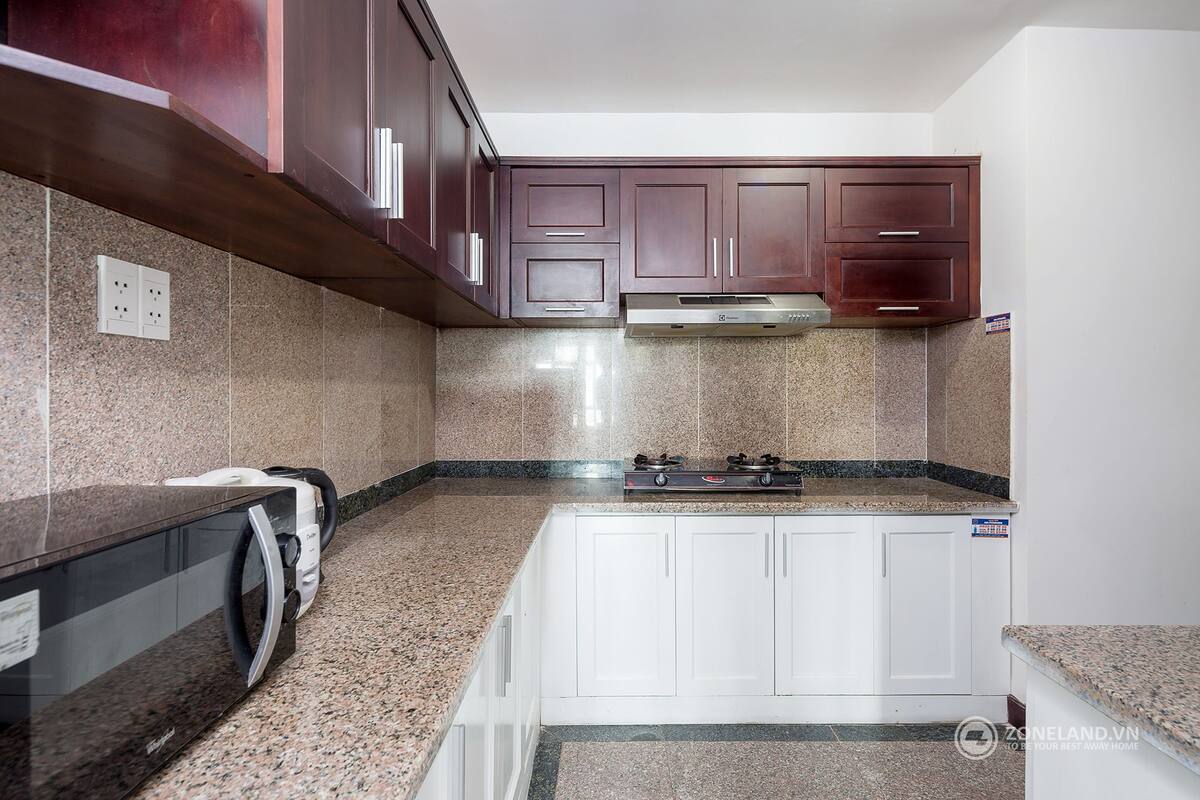 signature apartment, 3 bedrooms, pool view | private kitchen | fridge, microwave, stovetop, rice cooker