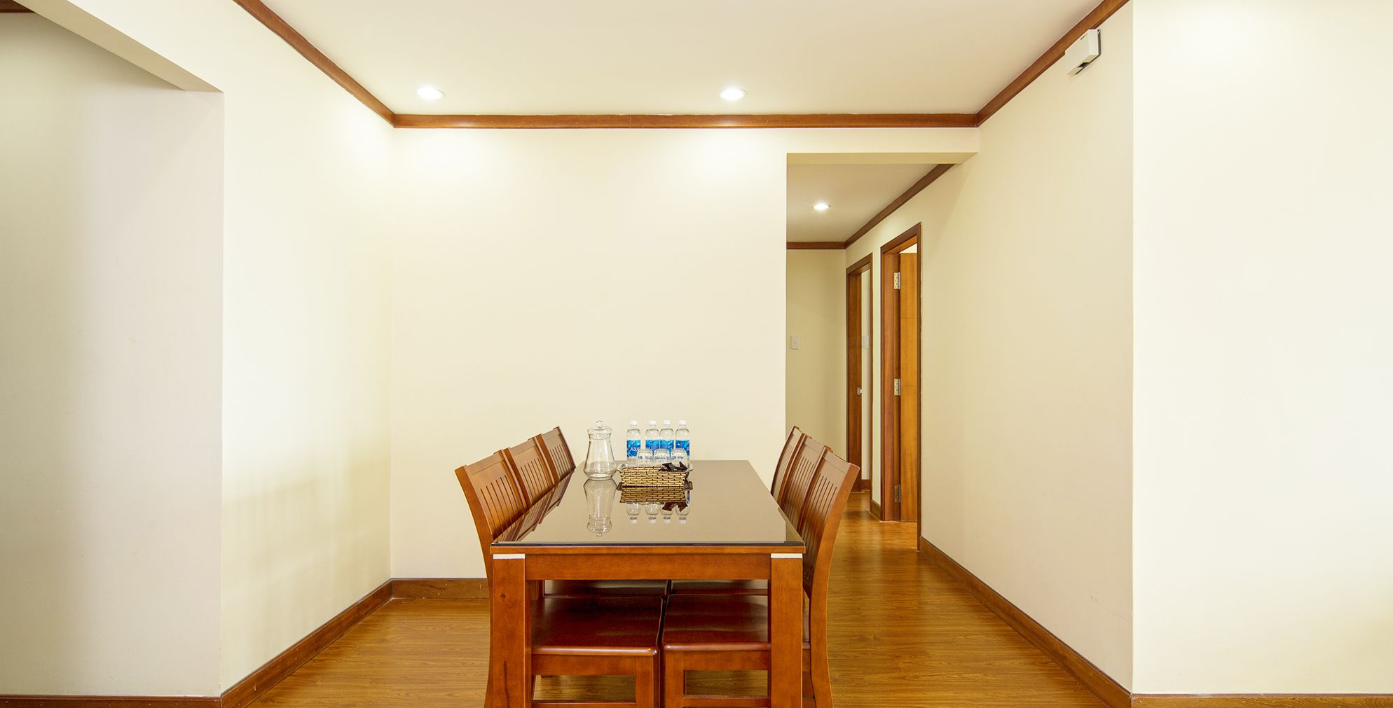design apartment, 3 bedrooms, city view | desk, laptop workspace, soundproofing, free wifi