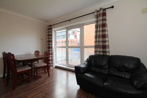 Basic Apartment, 2 Bedrooms, Balcony, City View | Living room | Flat-screen TV - Windmill Self Catering (Dublin)