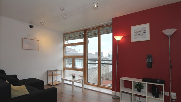 Living area - Smithfield Distillery Self Catering (Dublin)