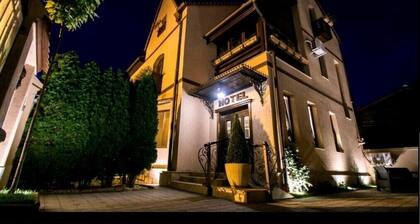 Noblesse Boutique Hotel