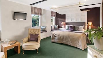 Grand Double Room (Main House) | 1 bedroom, desk