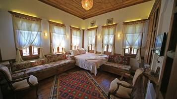 Desk, cots/infant beds, free WiFi, bed sheets