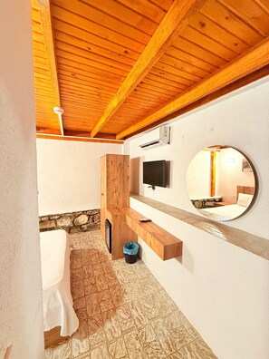 Design Oda | Ütü/ütü masası, ücretsiz kablosuz İnternet, çarşaf takımı