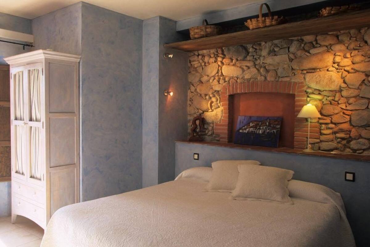 Double Room | Peralatan tempat tidur premium, dihias secara berasingan