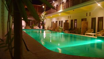 Outdoor pool, sun loungers