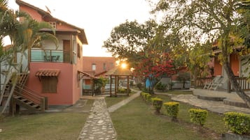 Mặt tiền nơi lưu trú