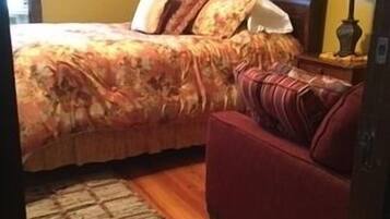 Deluxe-Doppelzimmer, 1 Queen-Bett, eigenes Bad (Vintage Rose)