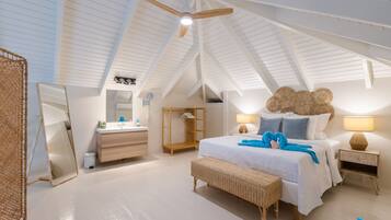 Premium bedding, Tempur-Pedic beds, in-room safe, individually decorated