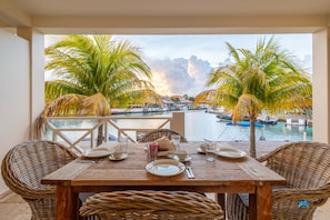 Deluxe Apartment, 1 Queen Bed, Marina View | Terrace/patio