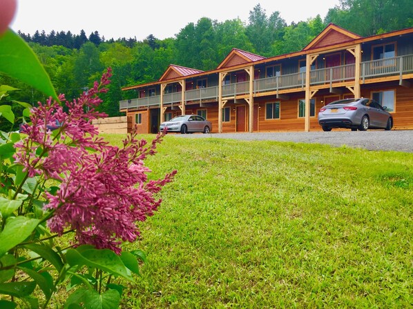 Front of property - Moose Mountain inn (Greenville Junction)