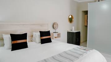 Superior tweepersoonskamer | Badkamer | Gratis toiletartikelen, badjassen, handdoeken