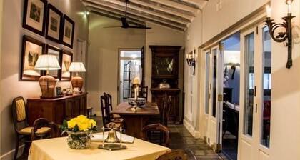 Maison - H Guest House