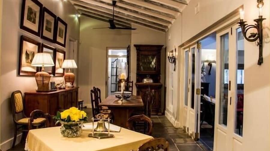 Maison - H Guest House