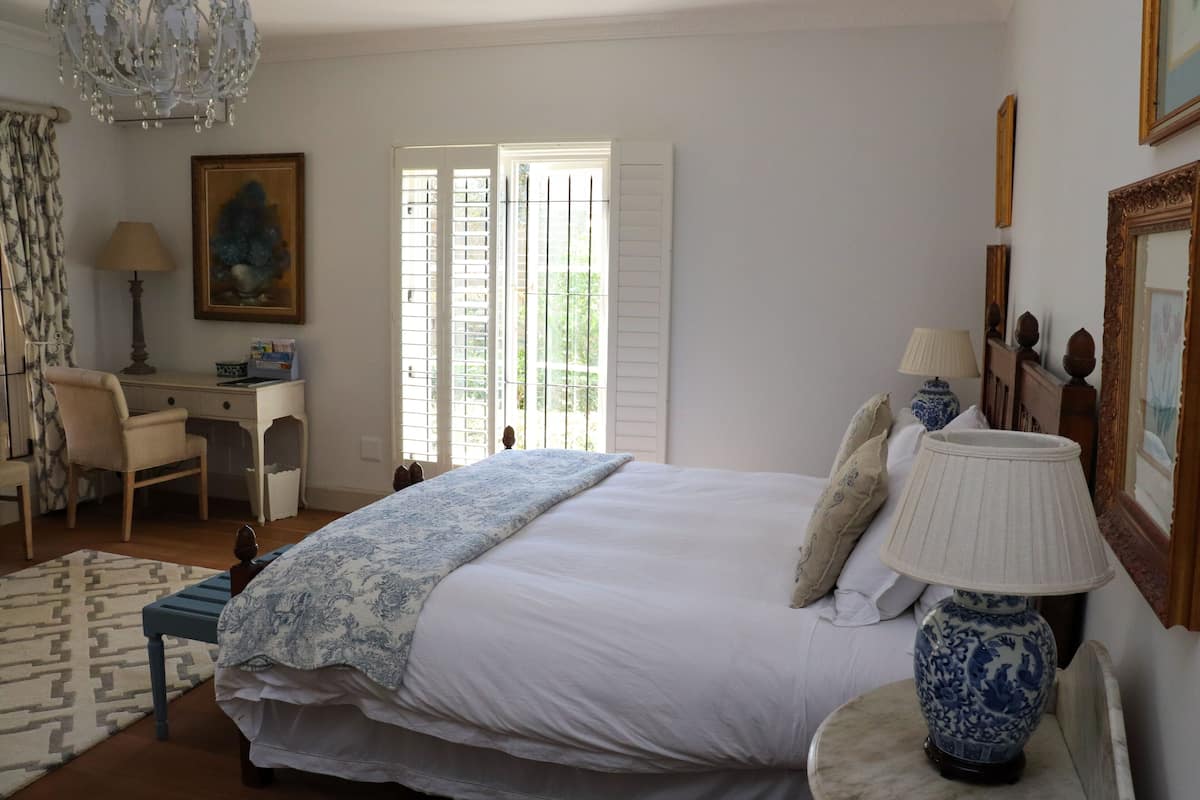 Suite Luxury, 1 camera da letto | 1 camera, biancheria da letto di alta qualità, una cassaforte in camera