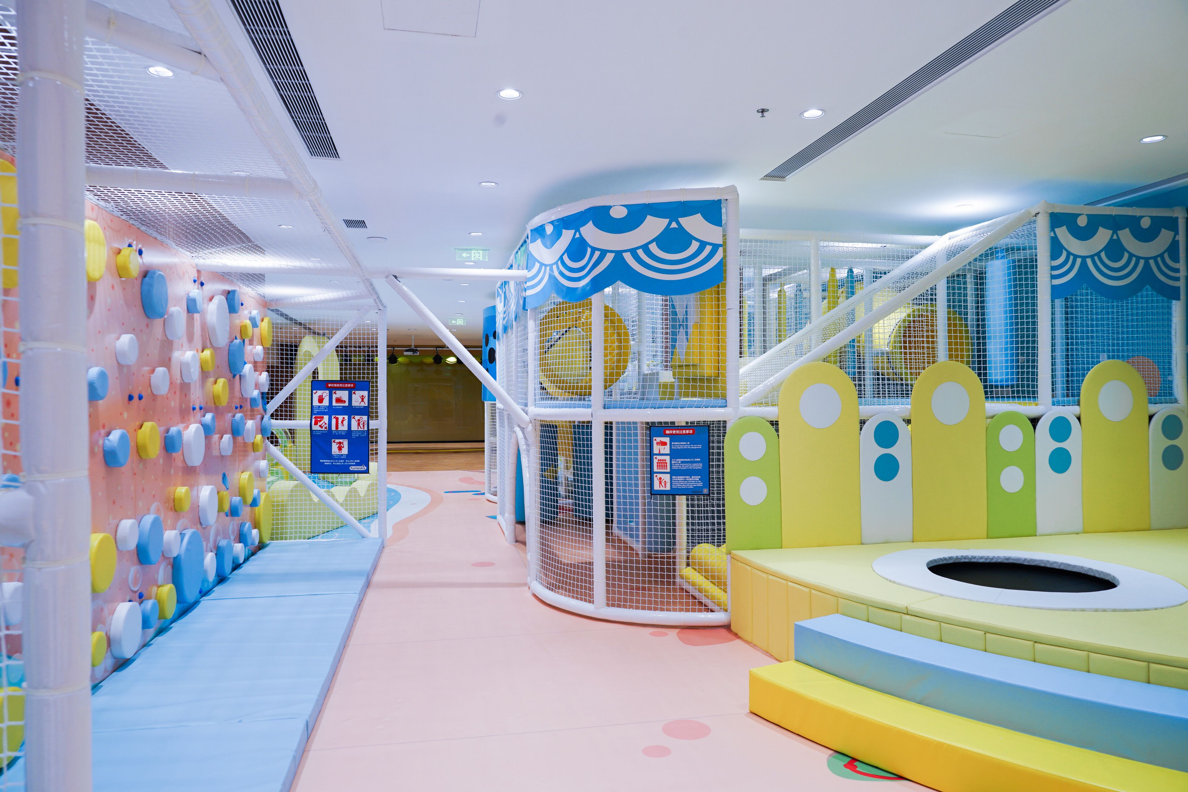 children’s play area – indoor