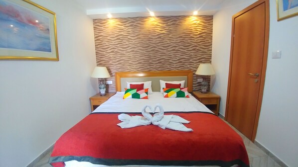 Superior Suite, Garden View | Premium bedding, individually decorated, individually furnished - City Suites (Eilat)