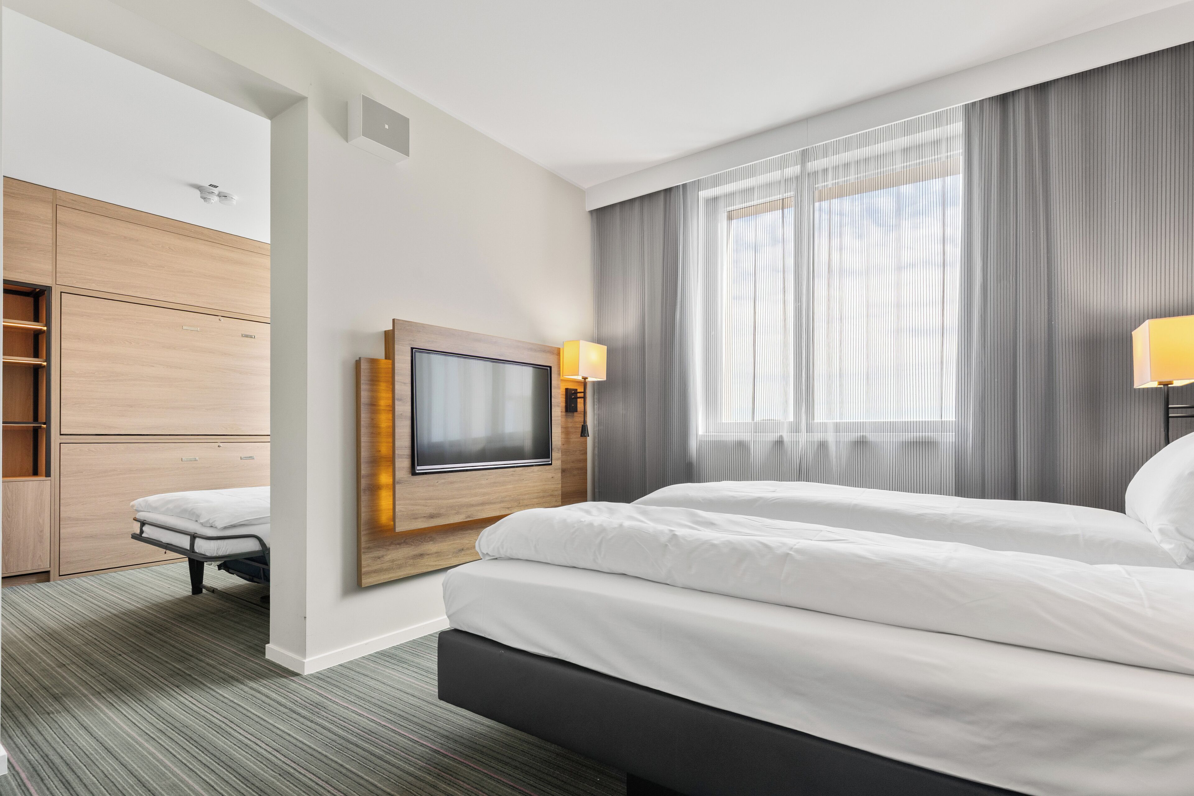 Surmatelas, bureau, chambres insonorisées, Wi-Fi gratuit