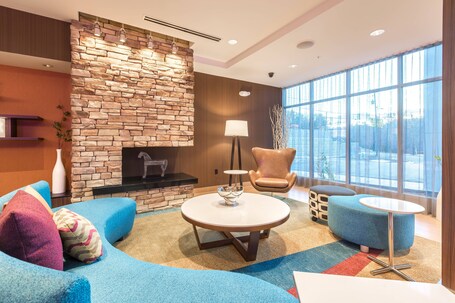 Fairfield Inn Suites by Marriott Asheville Tunnel Road - Image 2