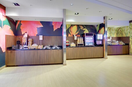 Fairfield Inn Suites by Marriott Asheville Tunnel Road - Image 8