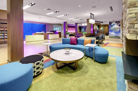 Fairfield Inn Suites by Marriott Asheville Tunnel Road - Image 24