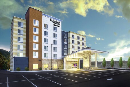 Fairfield Inn Suites by Marriott Asheville Tunnel Road - Image 6