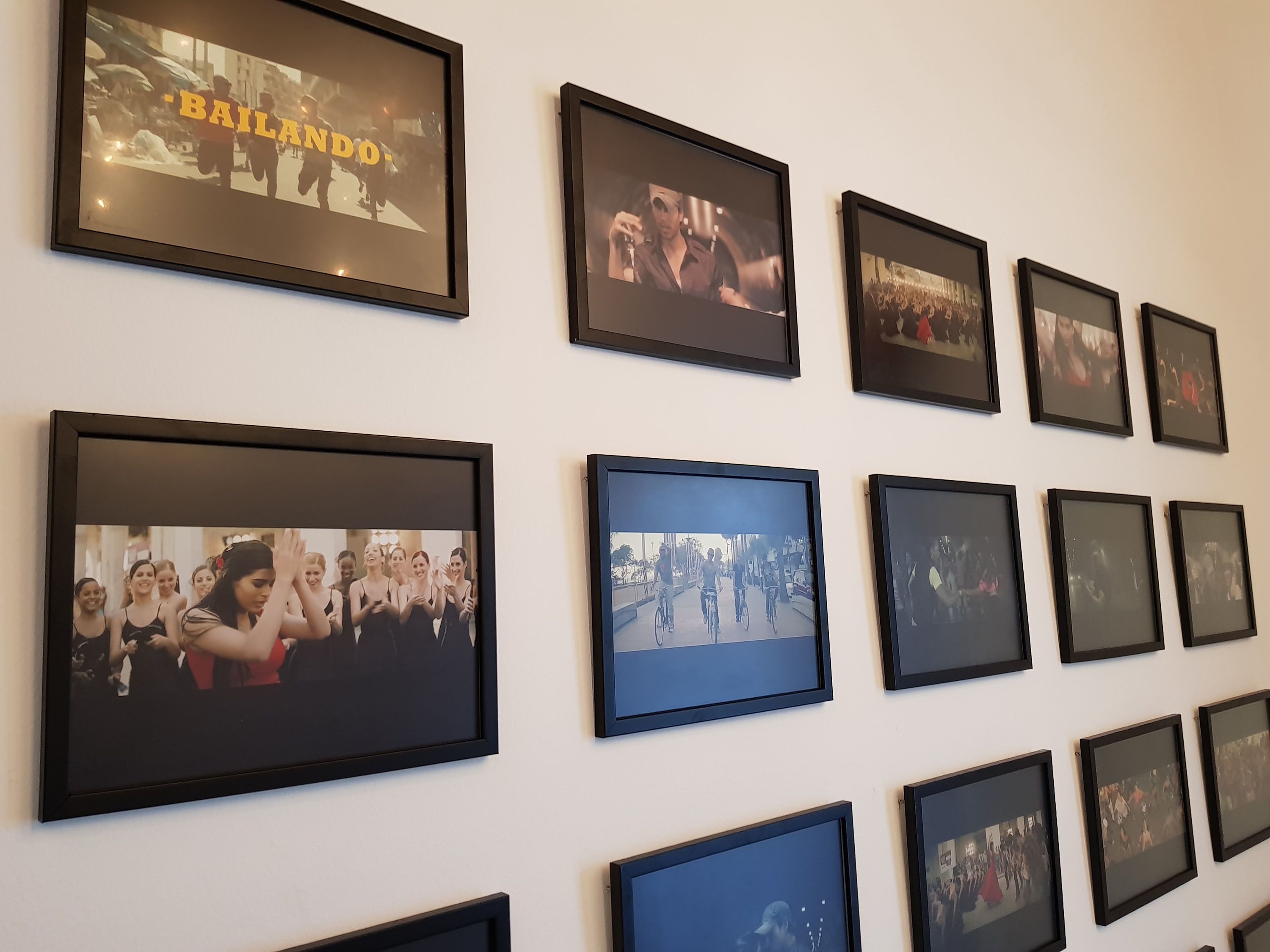 suite | down duvets, minibar, in-room safe, individually decorated