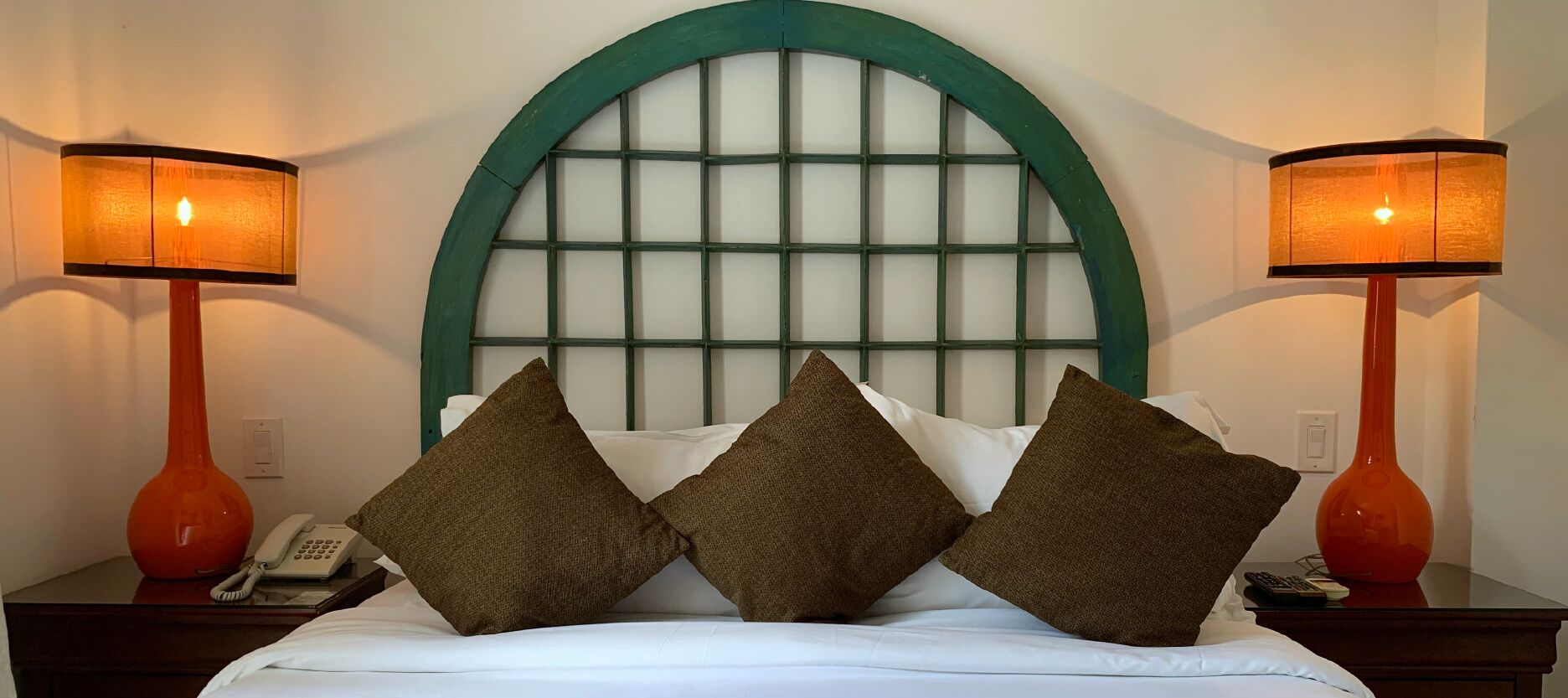 standard room | down duvets, minibar, in-room safe, individually decorated