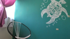 Basic Room, 1 Double Bed | WiFi (free), bed sheets - Bermejo Hostel (La Paz)