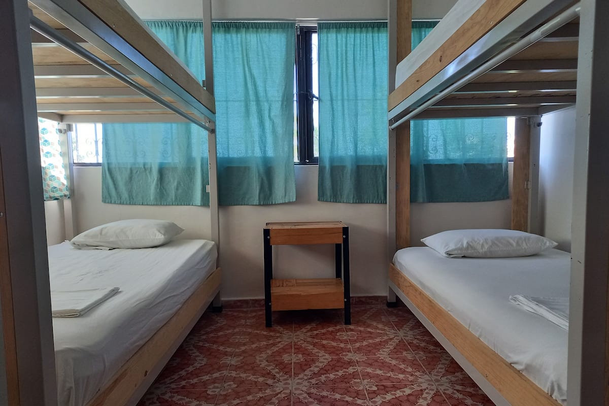 Standard Shared Dormitory, Mixed Dorm | WiFi (free), bed sheets