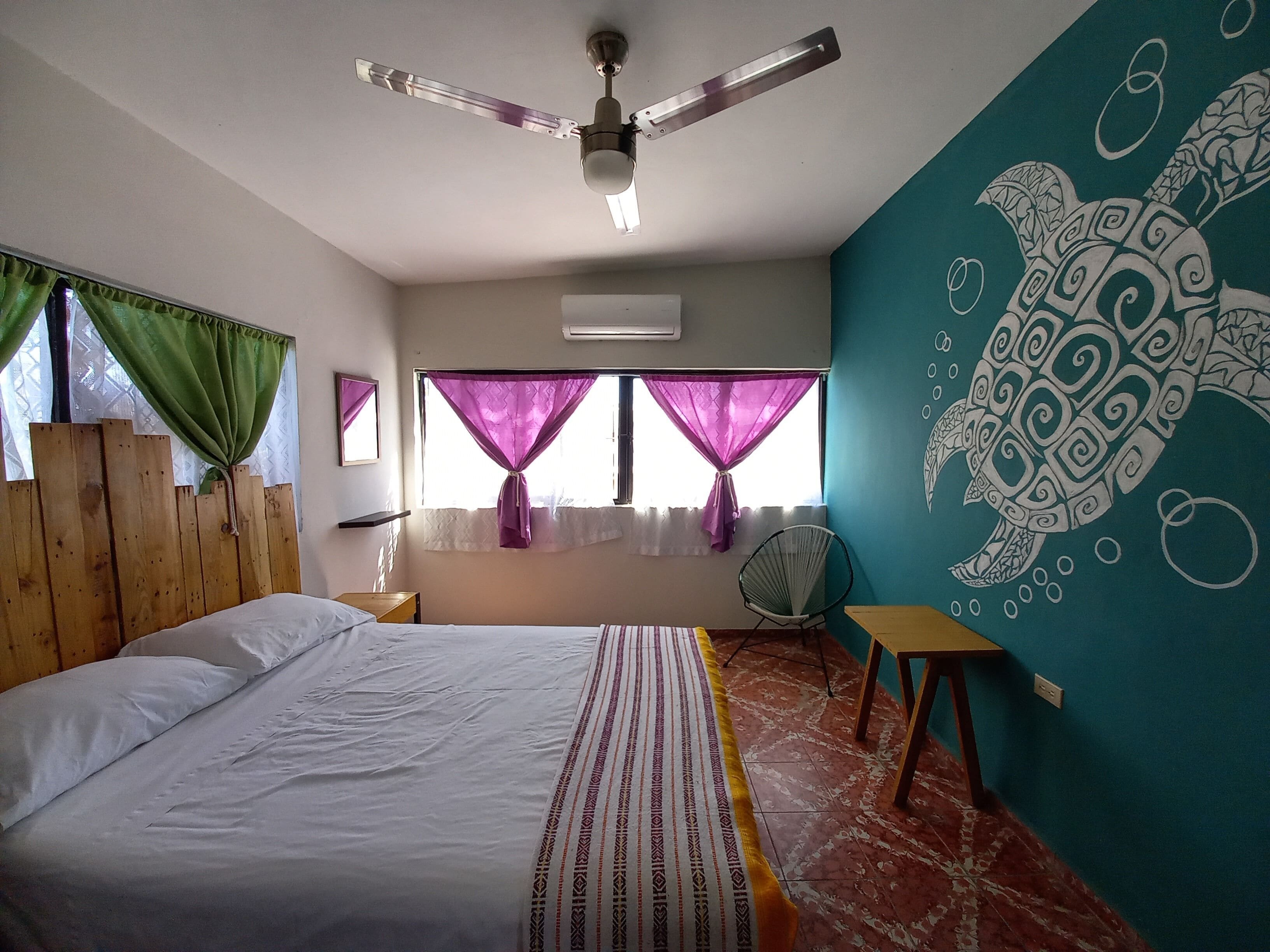 Basic Room, 1 Double Bed | Free WiFi, bed sheets