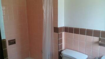 Standard Room, 2 Queen Beds | Bathroom | Combined shower/bathtub, towels