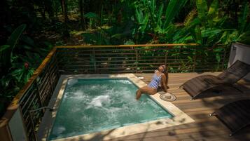 Outdoor pool, open 8:00 AM to 8:00 PM, sun loungers