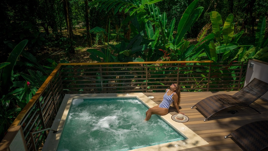 Elan at Ballena Beach