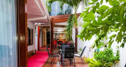 Apart Hotel Buen Retiro