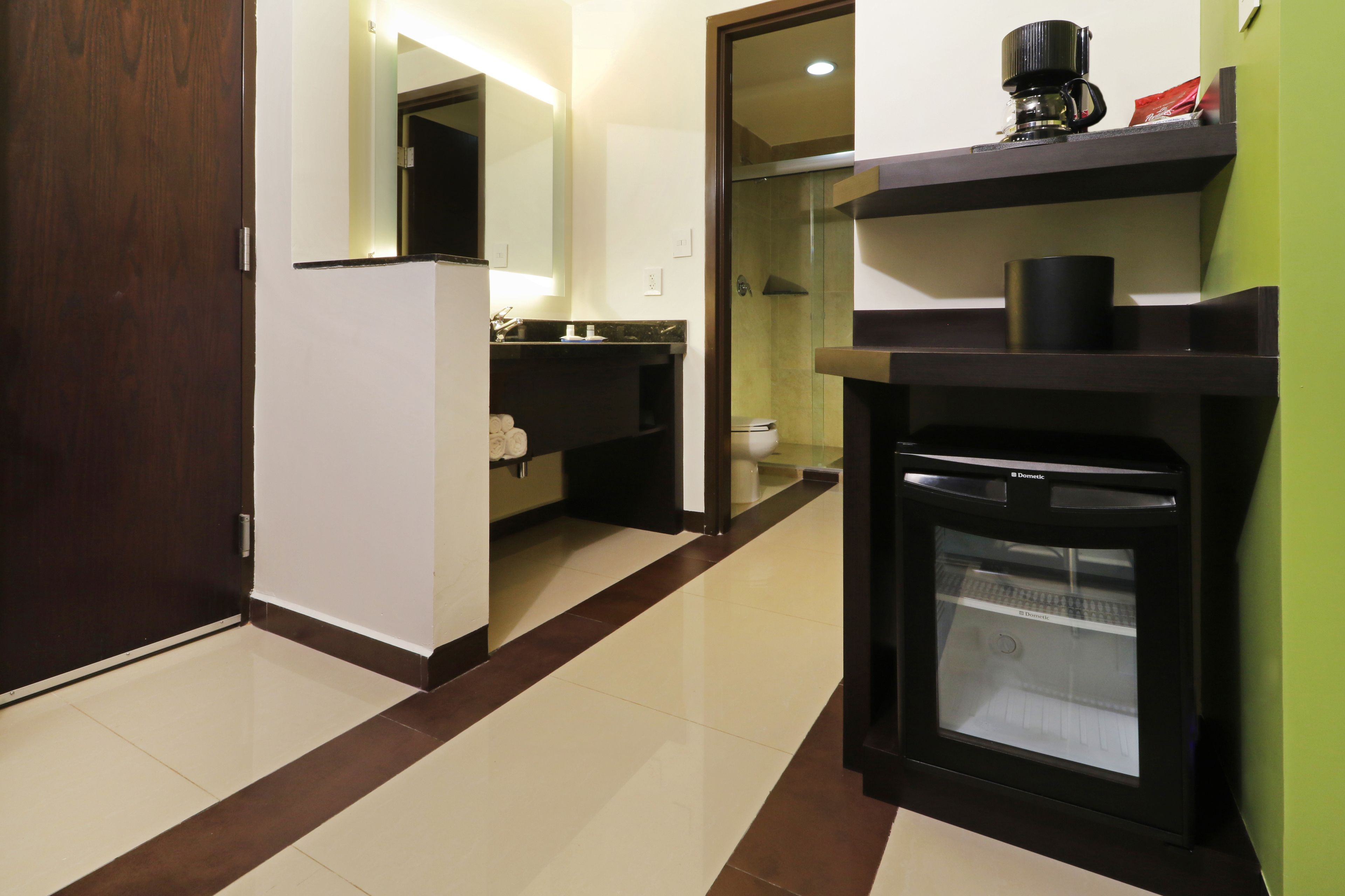 1 bedroom, premium bedding, pillow-top beds, minibar