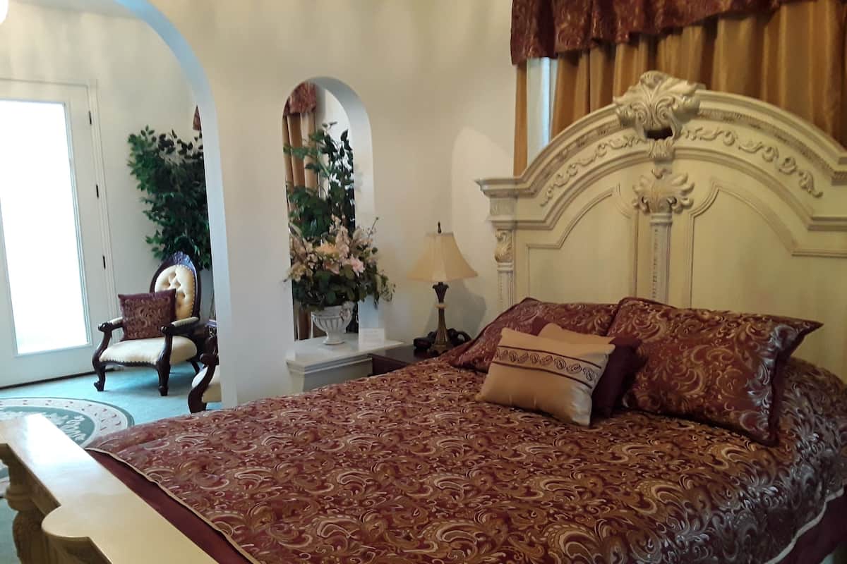 Luxury-Suite, 1 Queen-Bett, Whirlpool, Bergseite