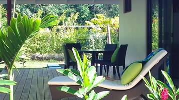 Mahimahi Villa Two | Terrace/patio