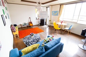 Habitación básica | Zona de estar