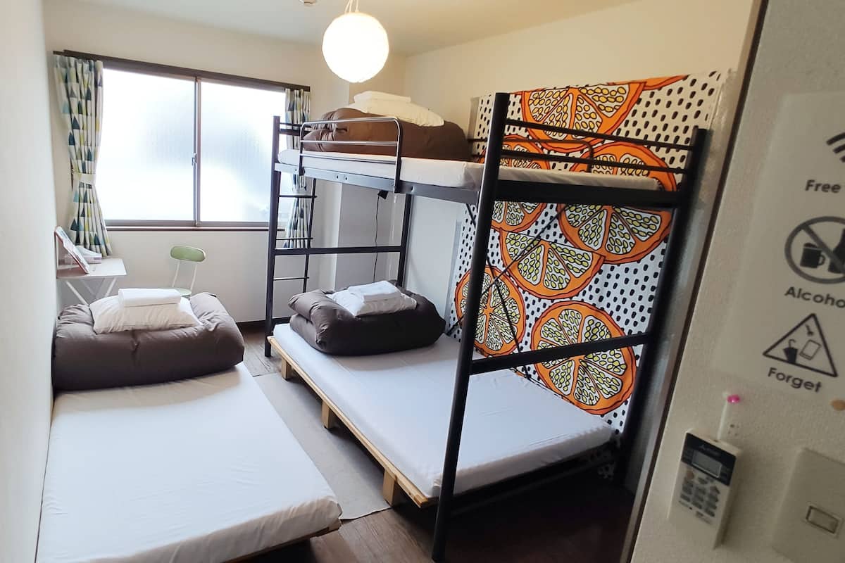 Individualmente decorados, individualmente mobiliados, cortinas blackout