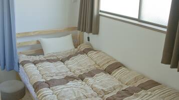 5 bed mixed dormitory | Rollaway beds, free WiFi