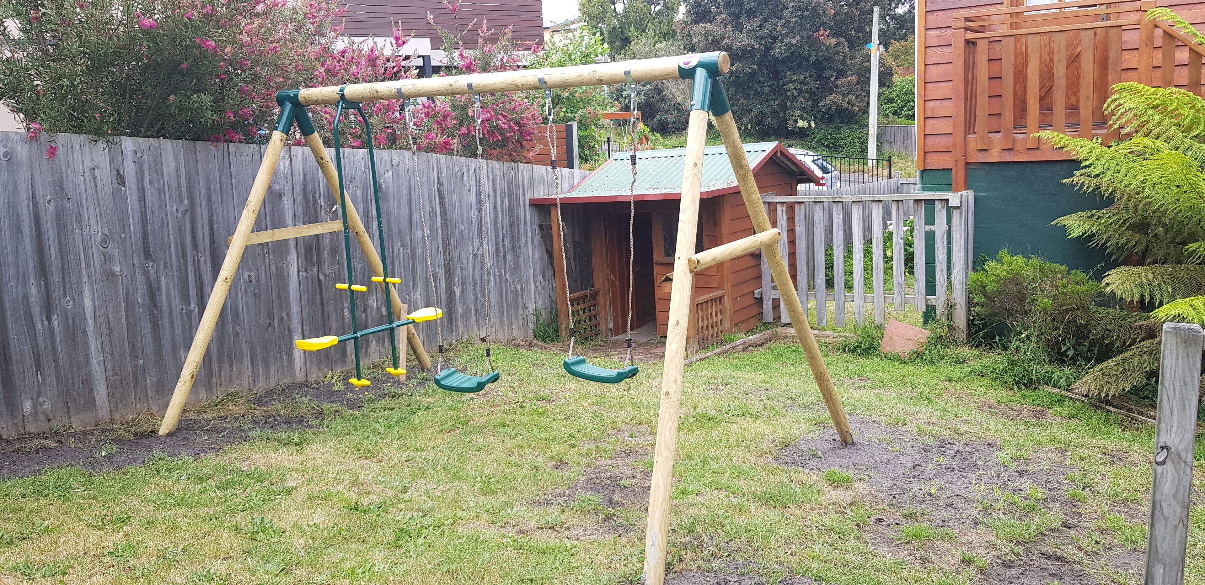 Cedar Cottages Blackmans Bay — image 27