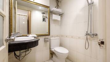 Regadera, regadera tipo lluvia, amenidades de baño gratuitas