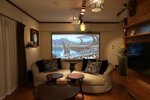 House | Living area | 120-inch flat-screen TV with cable channels, video-game console, Netflix - CINEMA RESORTS 3 (Motobu)