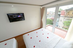 Soundproofing, free WiFi - Hanoi Golden Hostel (Hanoi)