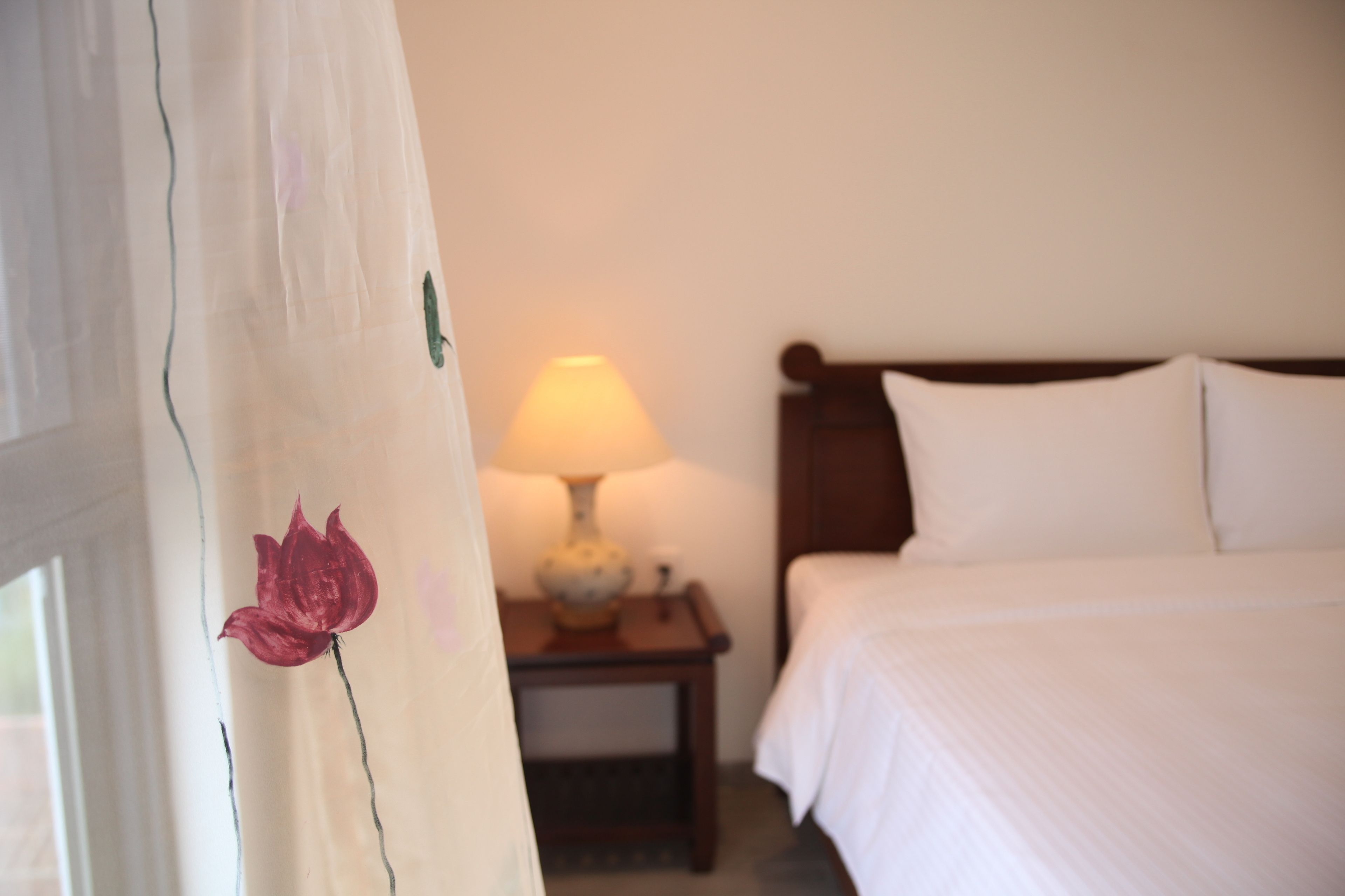 minibar, in-room safe, desk, soundproofing