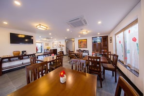 Restaurant - The Han Hotel (Da Nang)