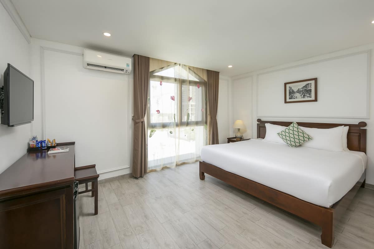 1 Schlafzimmer, Minibar, Zimmersafe, Schreibtisch