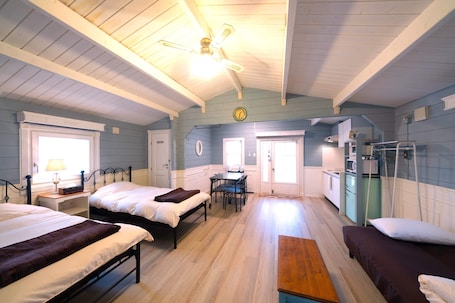 Cottage Type B | 1 bedroom, down comforters, individually decorated